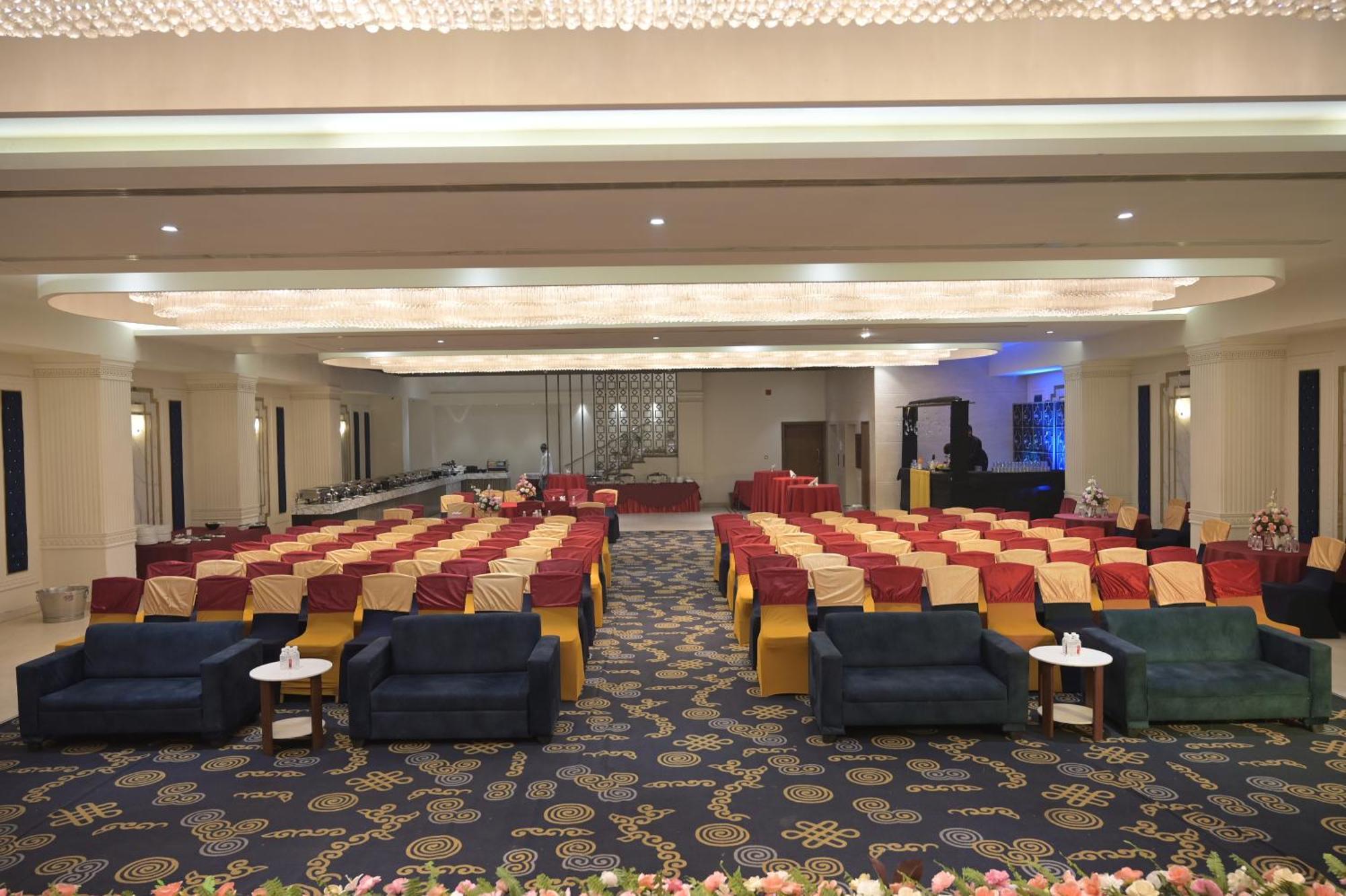 Hotel Rama Continental Allāhābād Junction Dış mekan fotoğraf