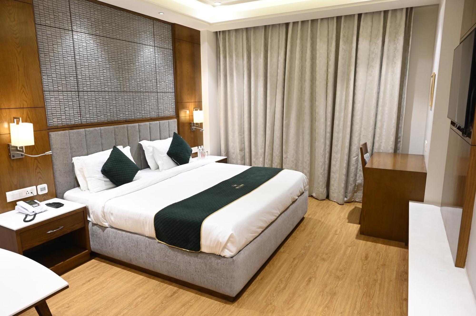 Hotel Rama Continental Allāhābād Junction Dış mekan fotoğraf
