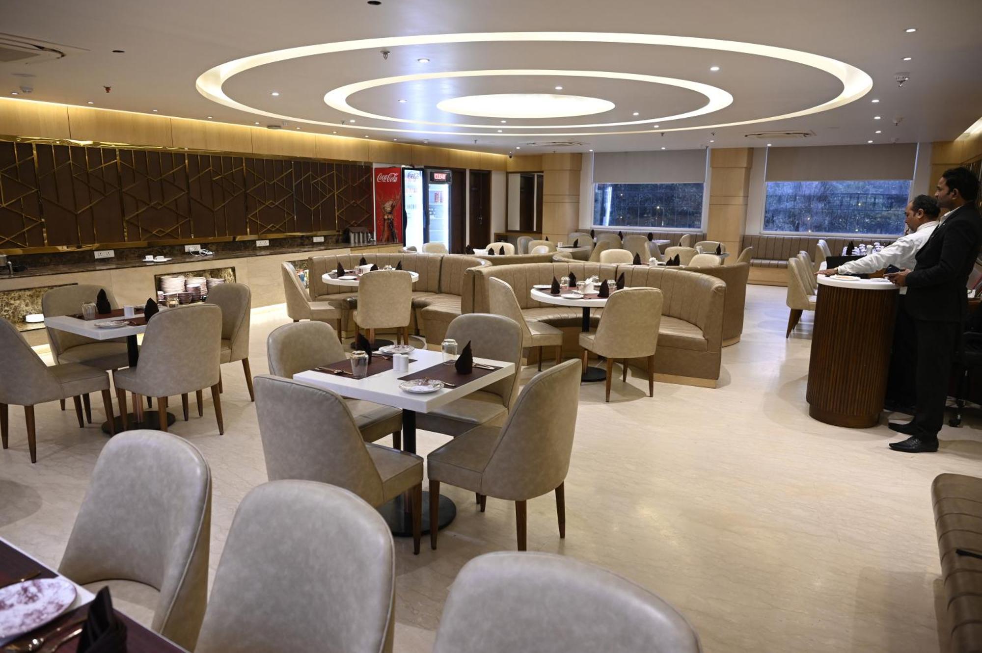 Hotel Rama Continental Allāhābād Junction Dış mekan fotoğraf