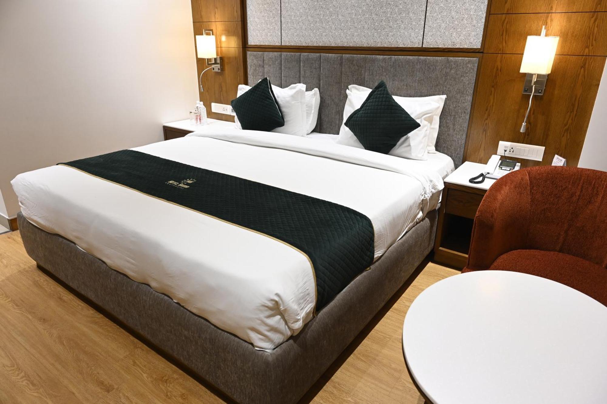 Hotel Rama Continental Allāhābād Junction Dış mekan fotoğraf
