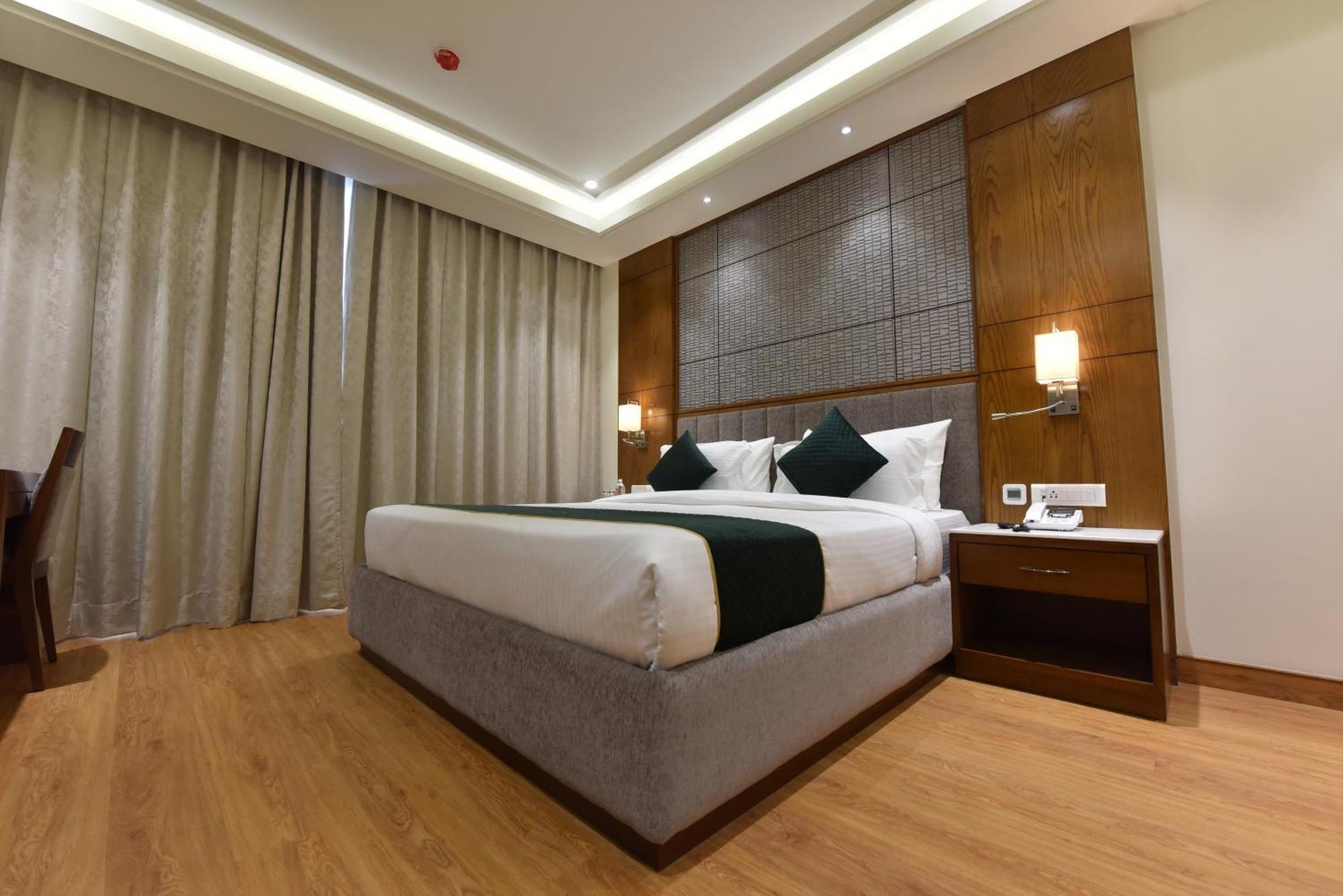 Hotel Rama Continental Allāhābād Junction Dış mekan fotoğraf